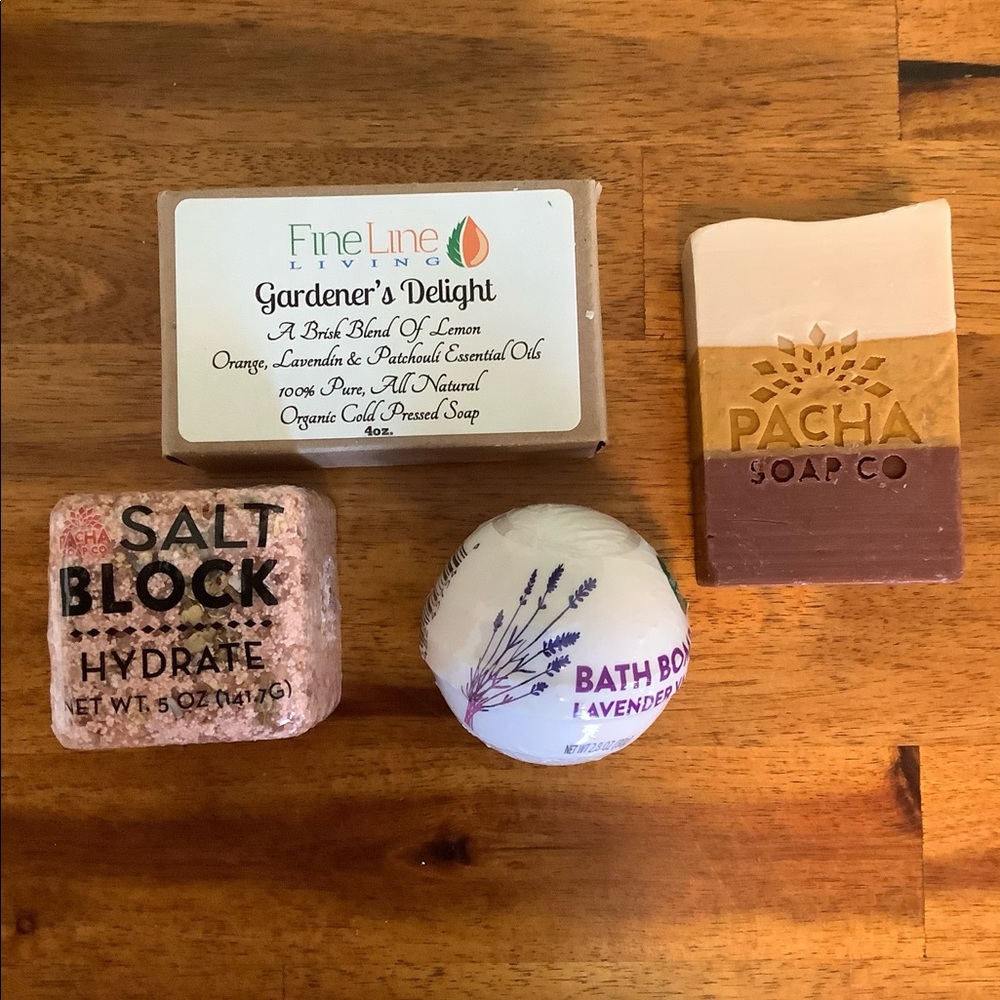 Bath Bomb + Soap Bundle